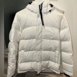 Aritzia Superpuff original